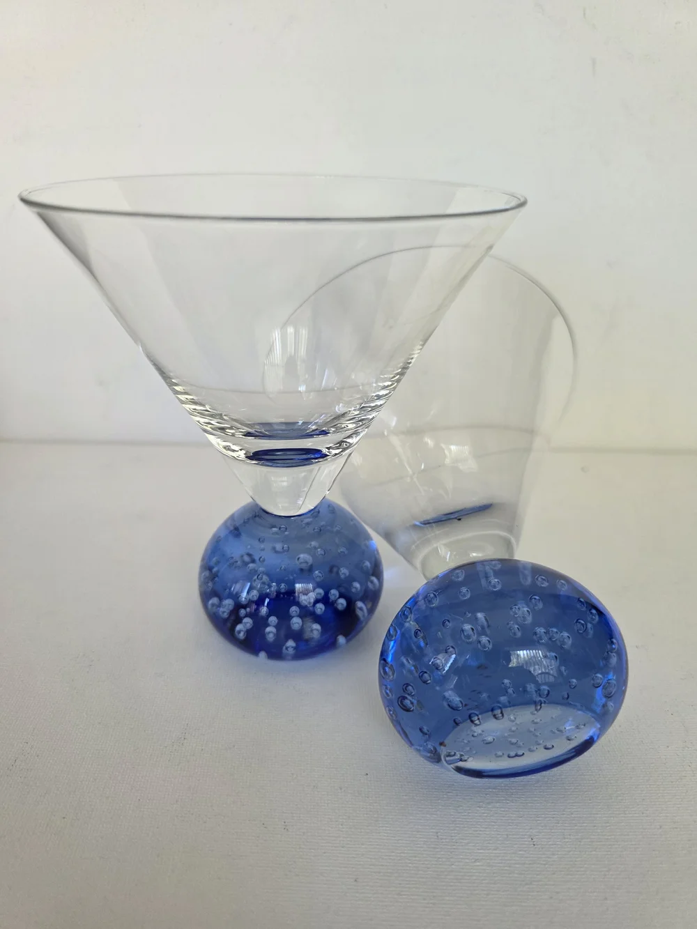 Bullicante Blue Stem Martini Glasses - Set of 2